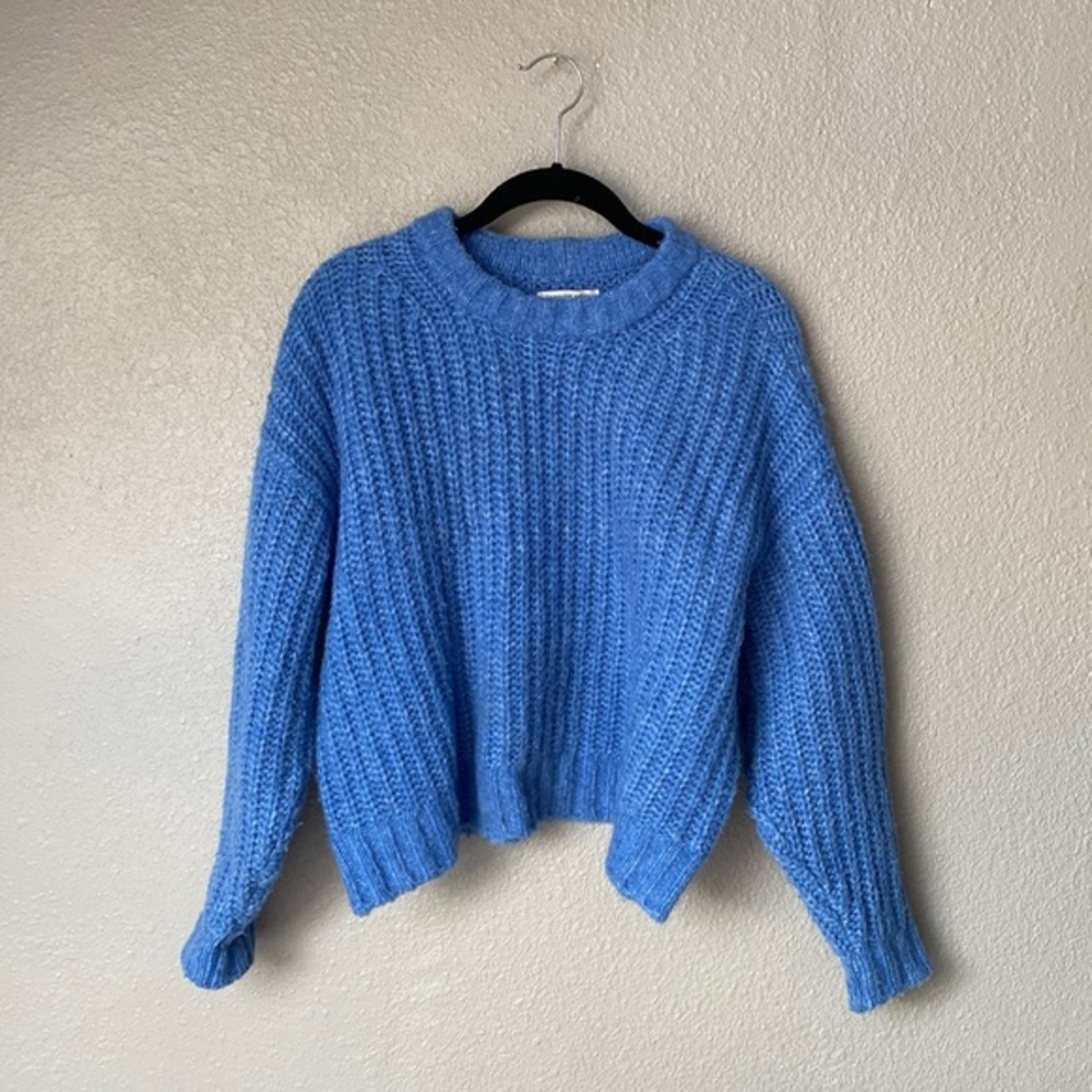 American Eagle Outfitters Blue Sweater